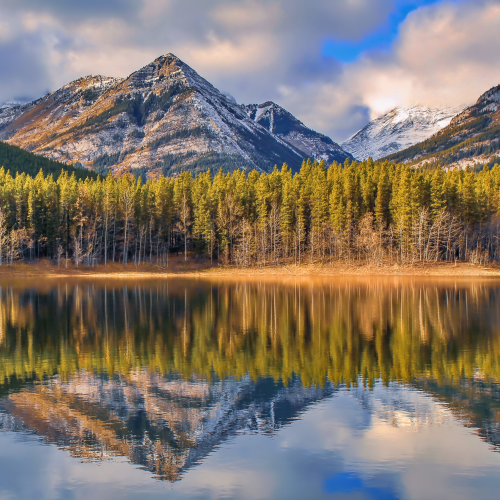 Mountain Lake Scenery