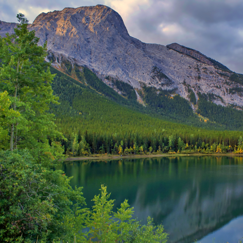 Scenic Mountains Surrounding Wedge Pond