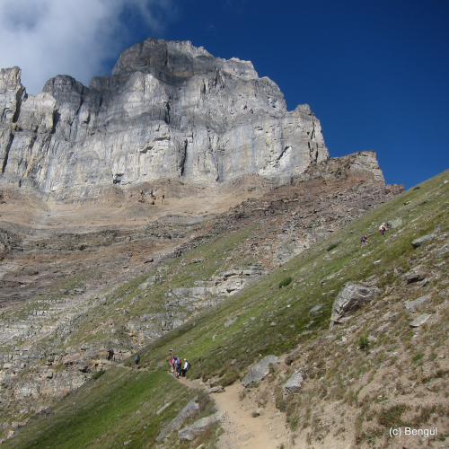 Sentinel Pass & Paradise Valley hike 