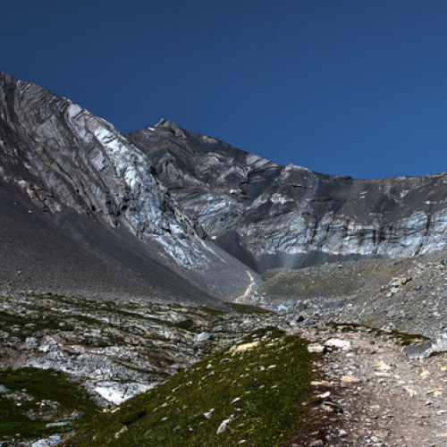 Rock trail