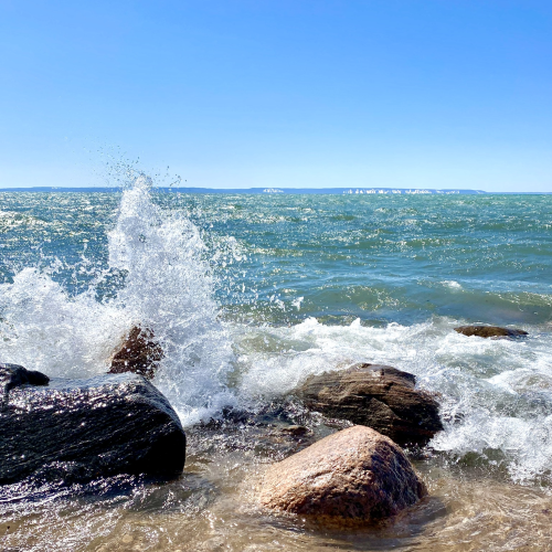 Unattenable Beach 
